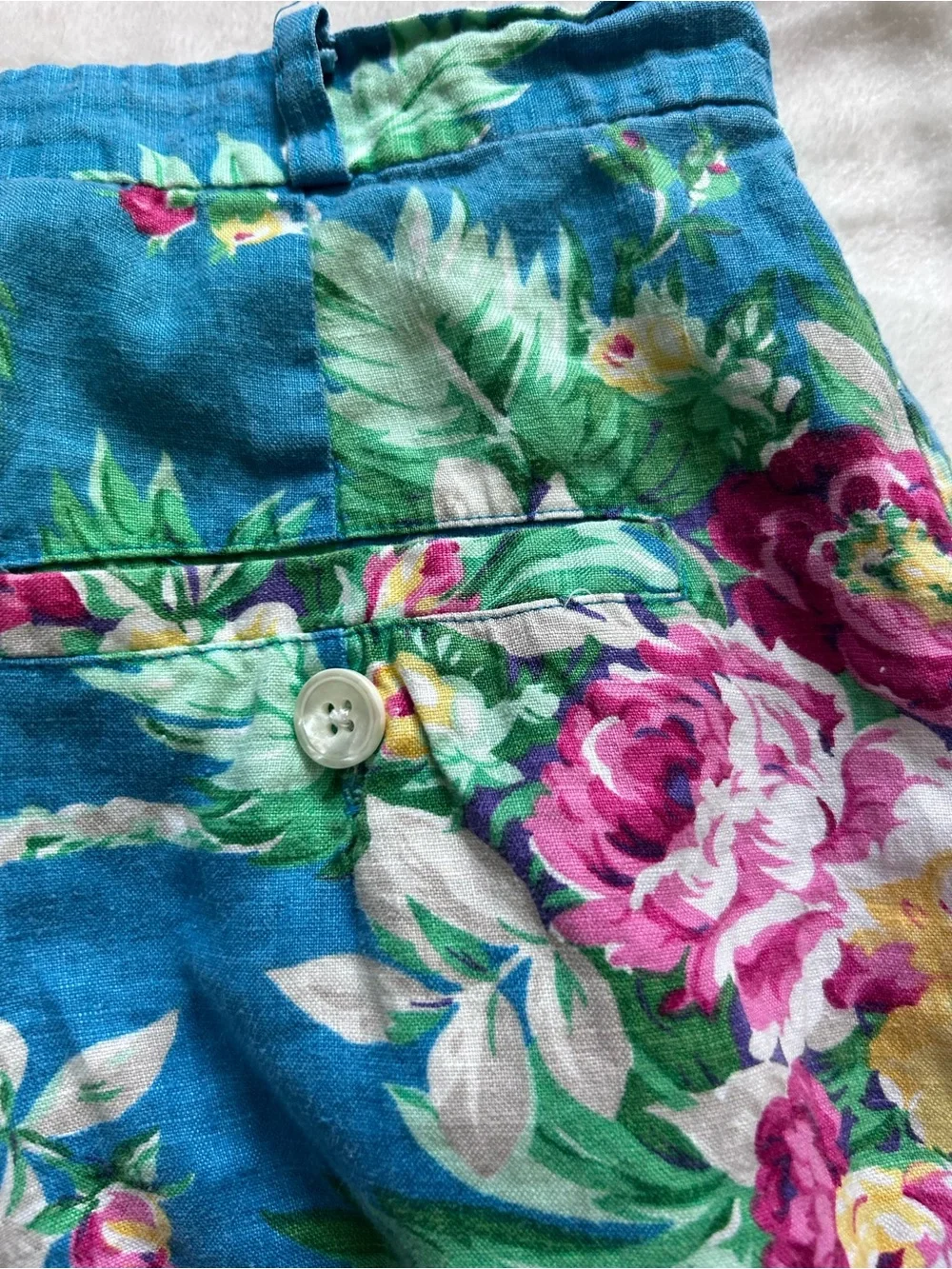 Lauren Ralph Lauren Blue Floral 100% Linen High-Waist Button-Front Shorts Size 6